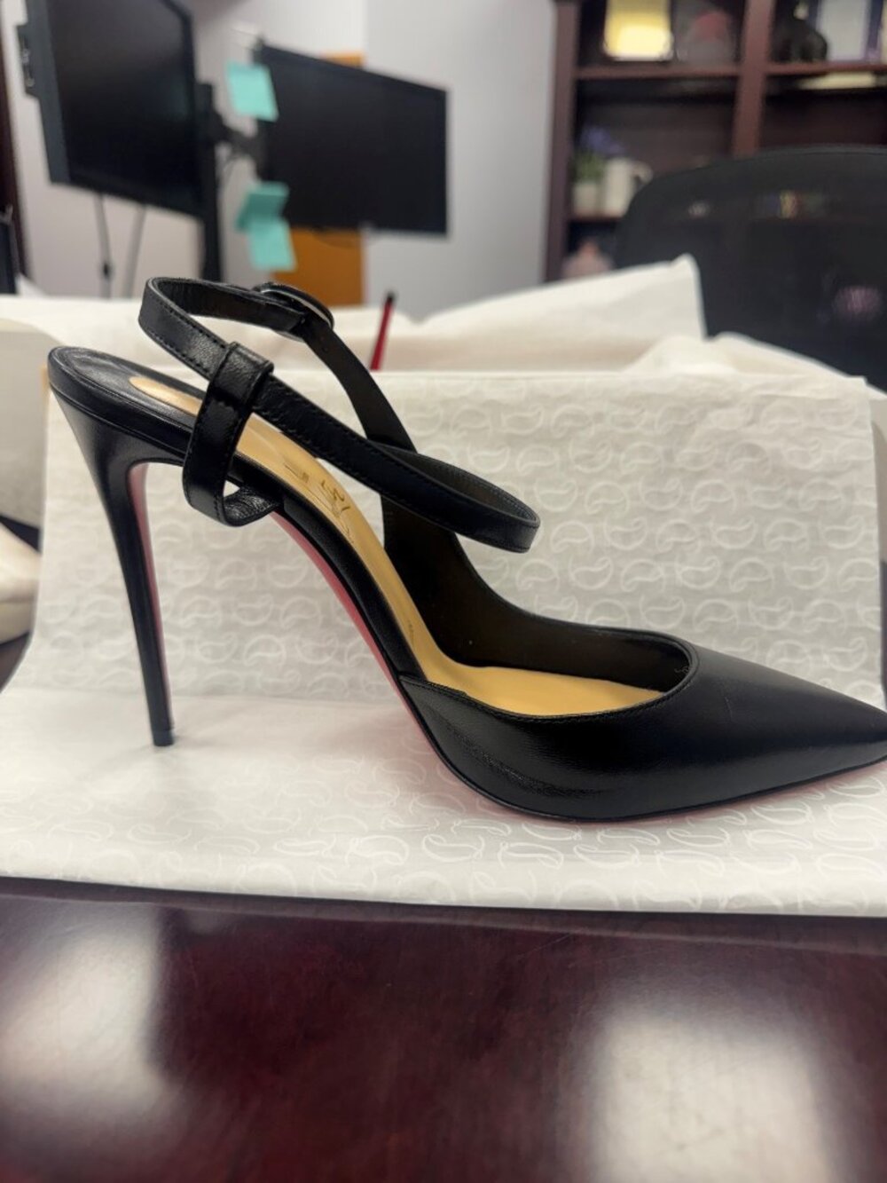Christian Louboutin Jenlove 100 Black Size 38.5
